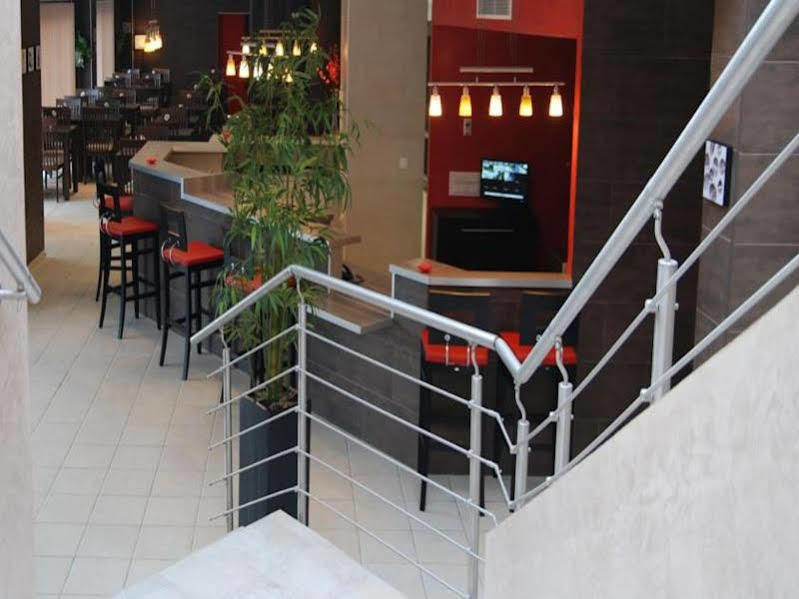 Hotel Paris Pacific Paris-Villejuif- Pres Du Metro L'Hay Les Roses Ligne 14 - Direct Paris-Aeroport Orly Et Institut Gustave Roussi Экстерьер фото