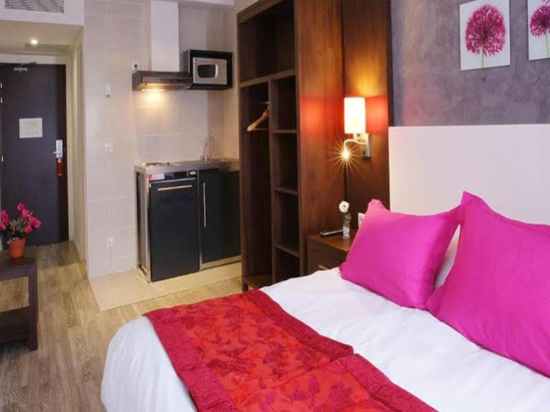 Hotel Paris Pacific Paris-Villejuif- Pres Du Metro L'Hay Les Roses Ligne 14 - Direct Paris-Aeroport Orly Et Institut Gustave Roussi Экстерьер фото